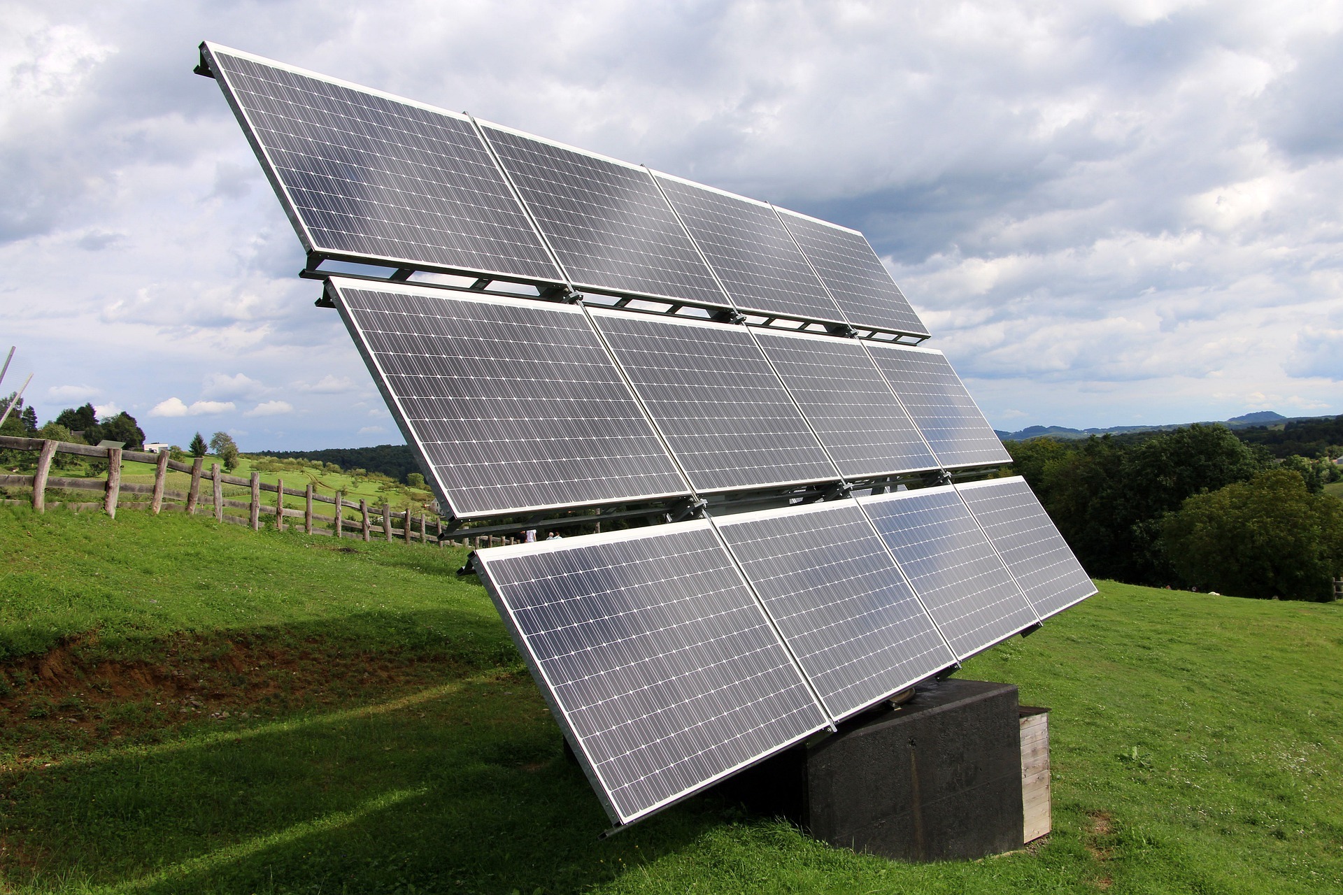A Standalone Solar Panel