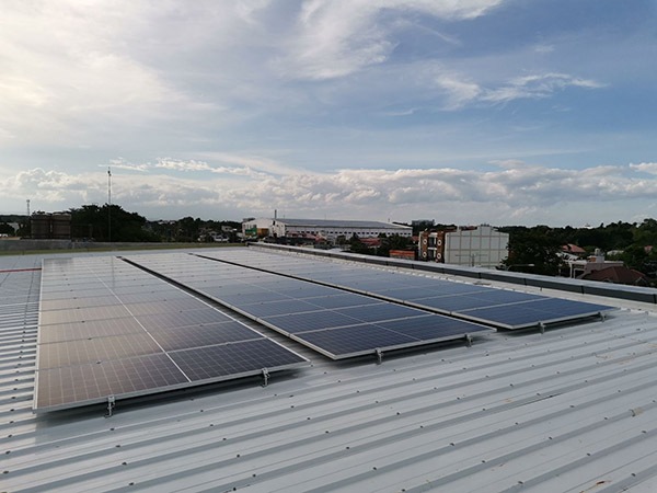 Geely Automobile Car Showroom Commercial Solar Roof in Iloilo PH 1