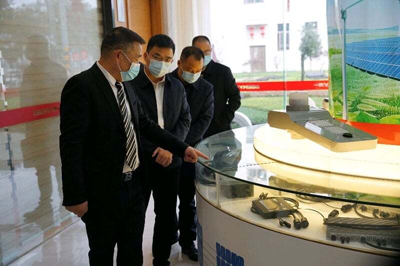 Wenzhou Economic and Information Bureau went to BENY Electric for research and guidance3