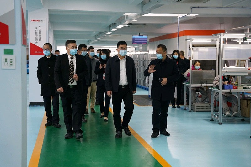 Wenzhou Economic and Information Bureau went to BENY Electric for research and guidance4