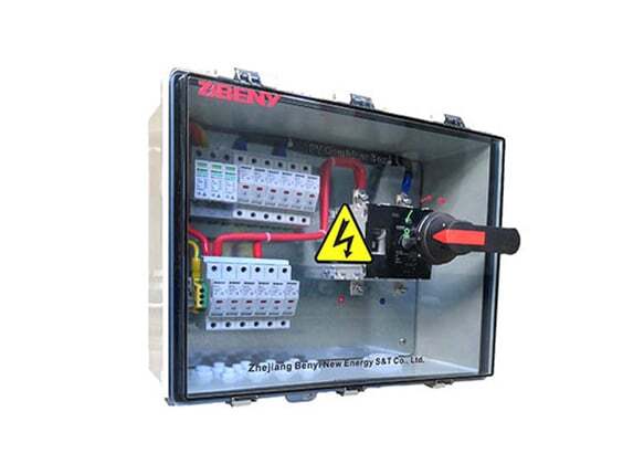 กล่อง DC Combiner ผลิตโดย Beny