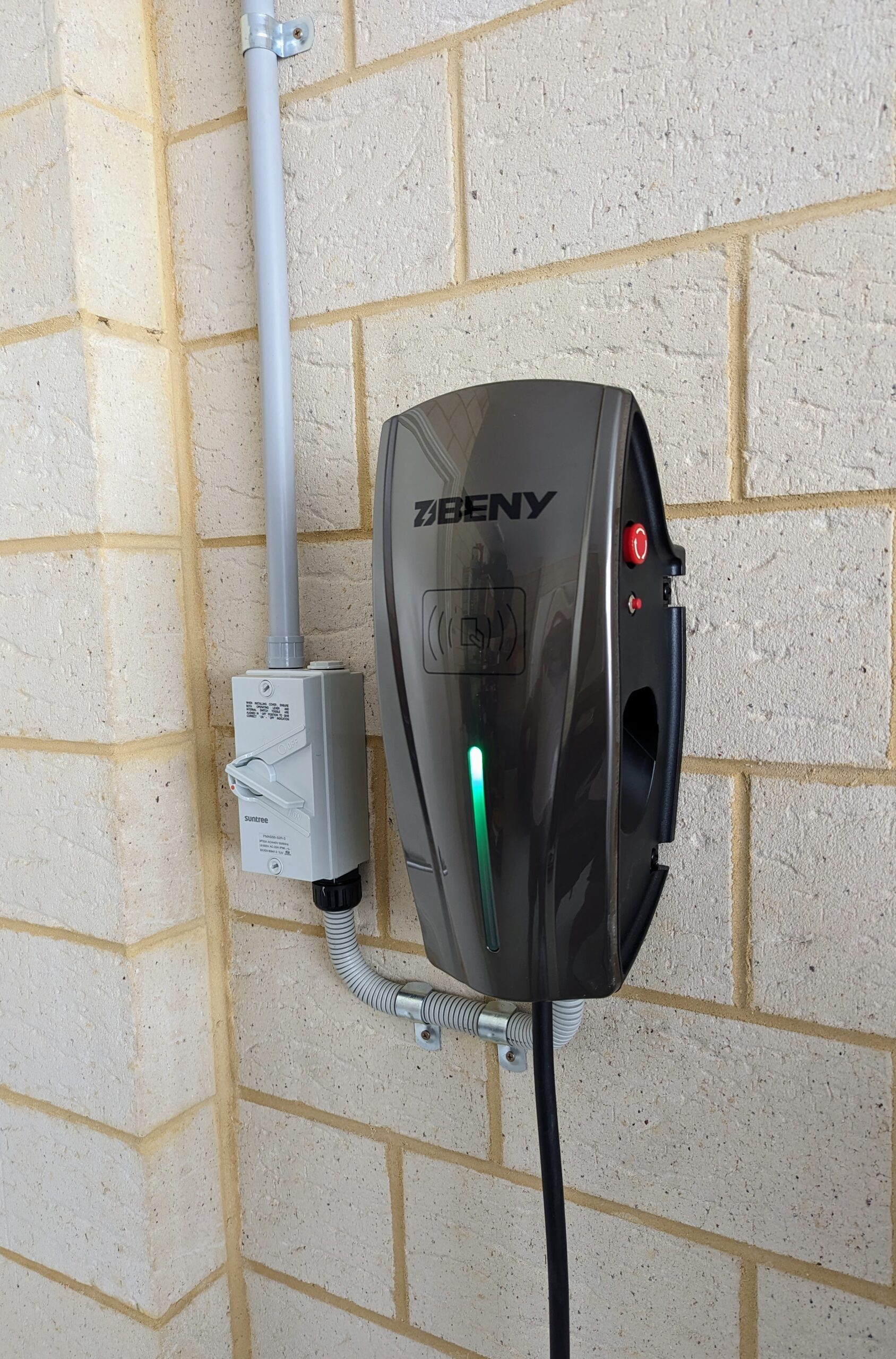 PXL 20230413 002409141