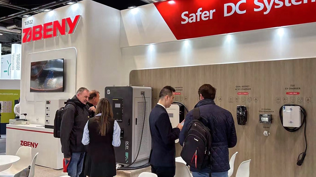 e7b95748d6c91f301b6ea2b81ae2afe5 (1)