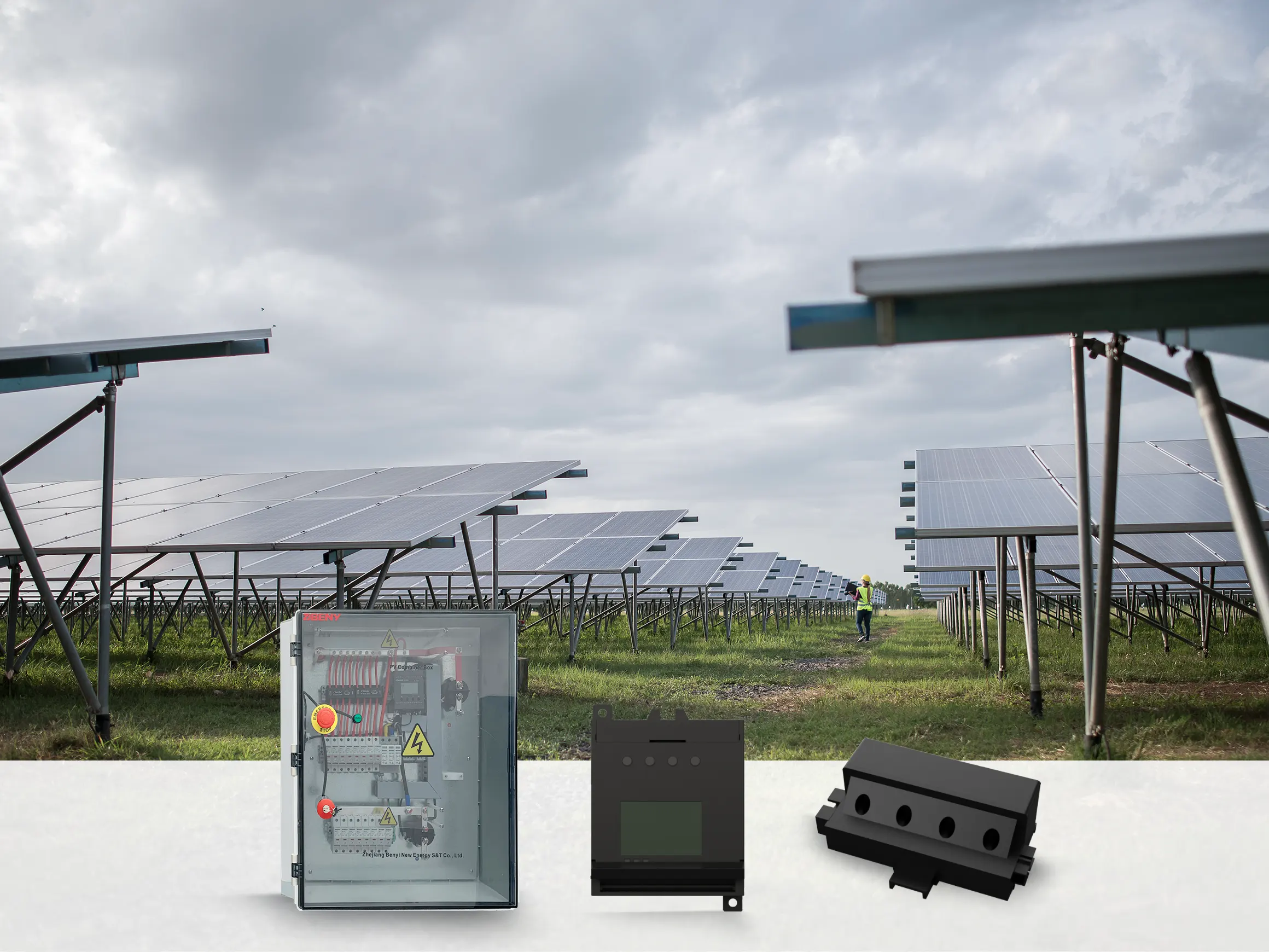 How to Ensure High Efficiency of Solar Combiner Boxes in Photovoltaic Systems
