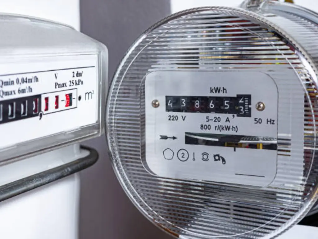 Behind the Meter vs Front of the Meter (1) (1)