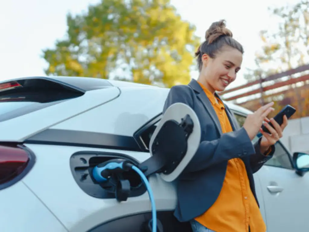 How to Start a Profitable Mobile EV Charging Business (3)