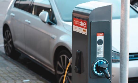 An EV Charging station on the streetside