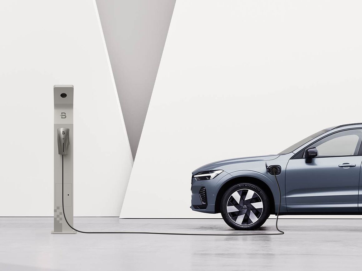 are ev chargers universal